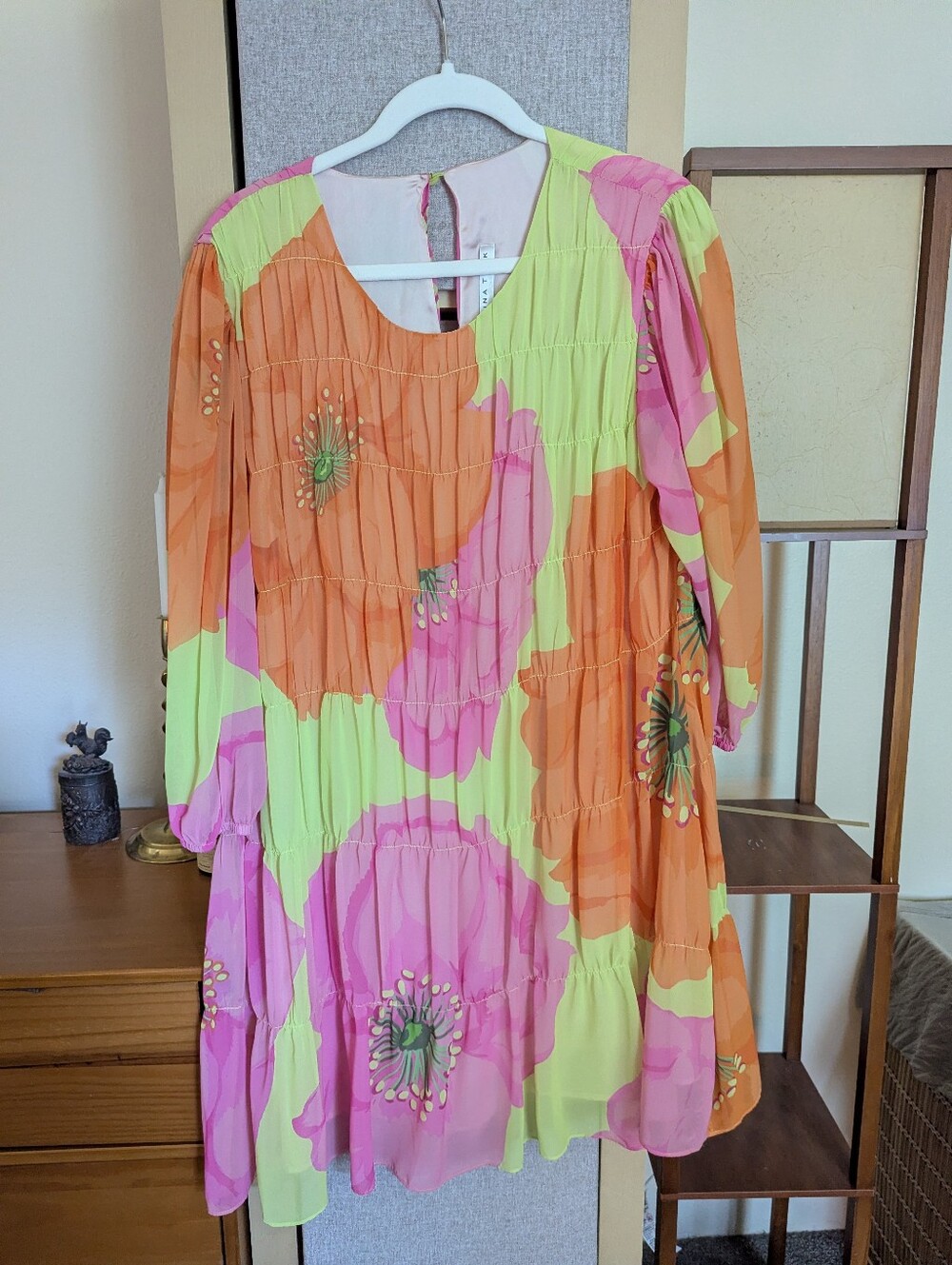 Trina Turk Silvery Dress Size L Swing Dress Lightweight Lined